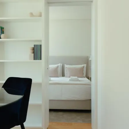 Trindade 19 - 2a Castelao Apartment Lissabon