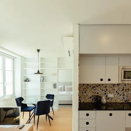 Trindade 19 - 2a Castelao Лиссабон